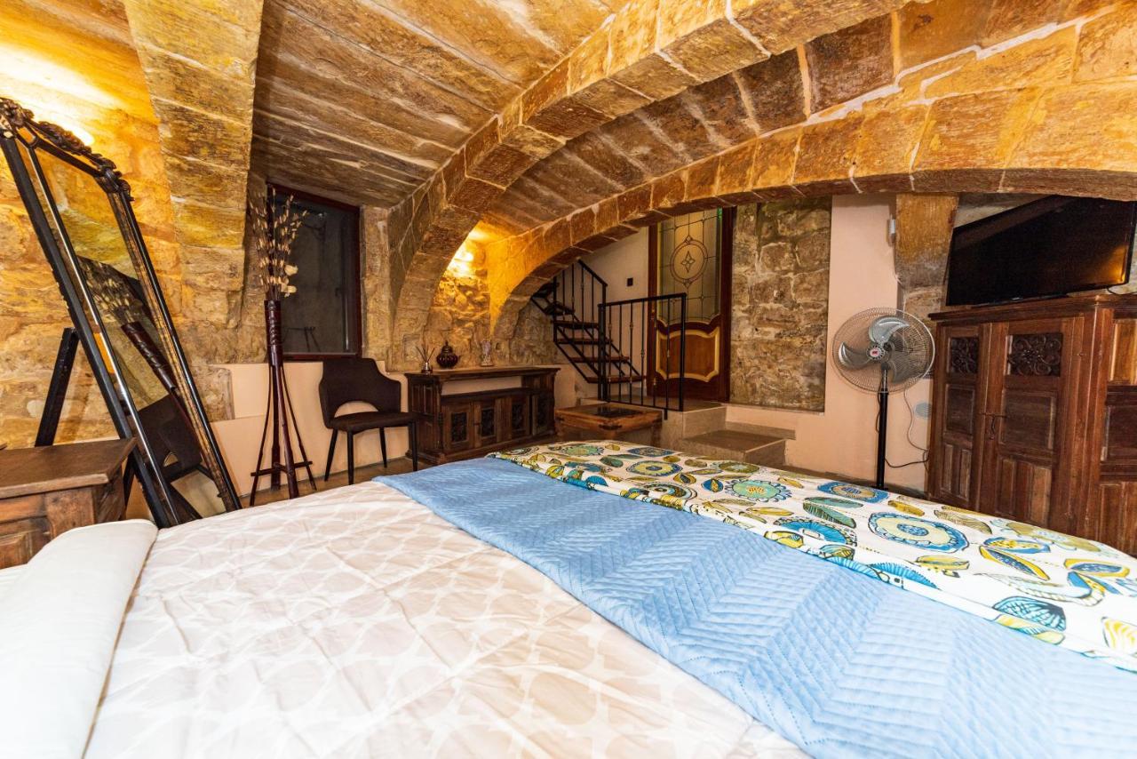 Valletta Traditional Townhouse Екстериор снимка