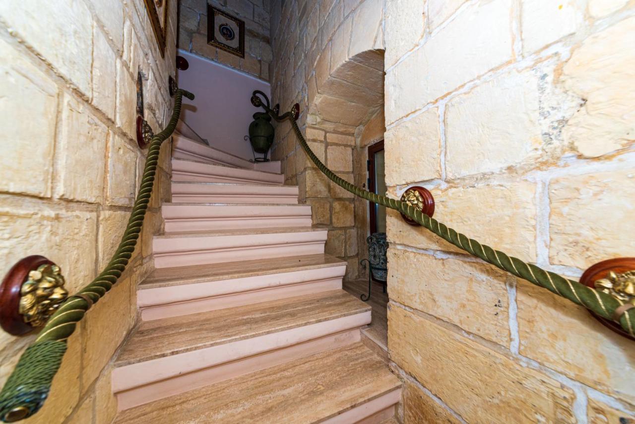Valletta Traditional Townhouse Екстериор снимка